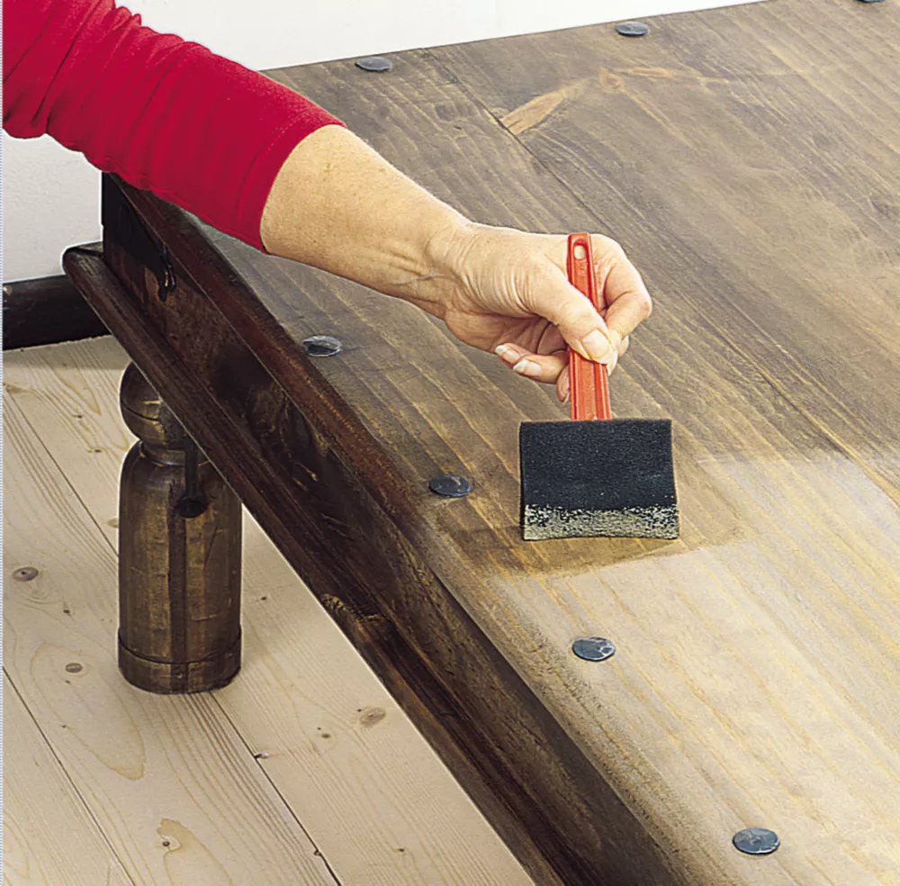 Liberon Water Based Interior Palette Wood Dye Dark Oak 250ml 5 Liberon Water Based Interior Palette Wood Dye Dark Oak 250ml - Image 3