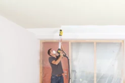 Wagner W 950 Direct Feed 630W Electric Paint Sprayer 220V -Famous Paint Store 4393X A3