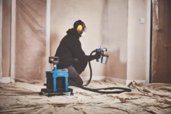 Erbauer EPS800 800W Electric Sprayer 240V -Famous Paint Store 559KR A3