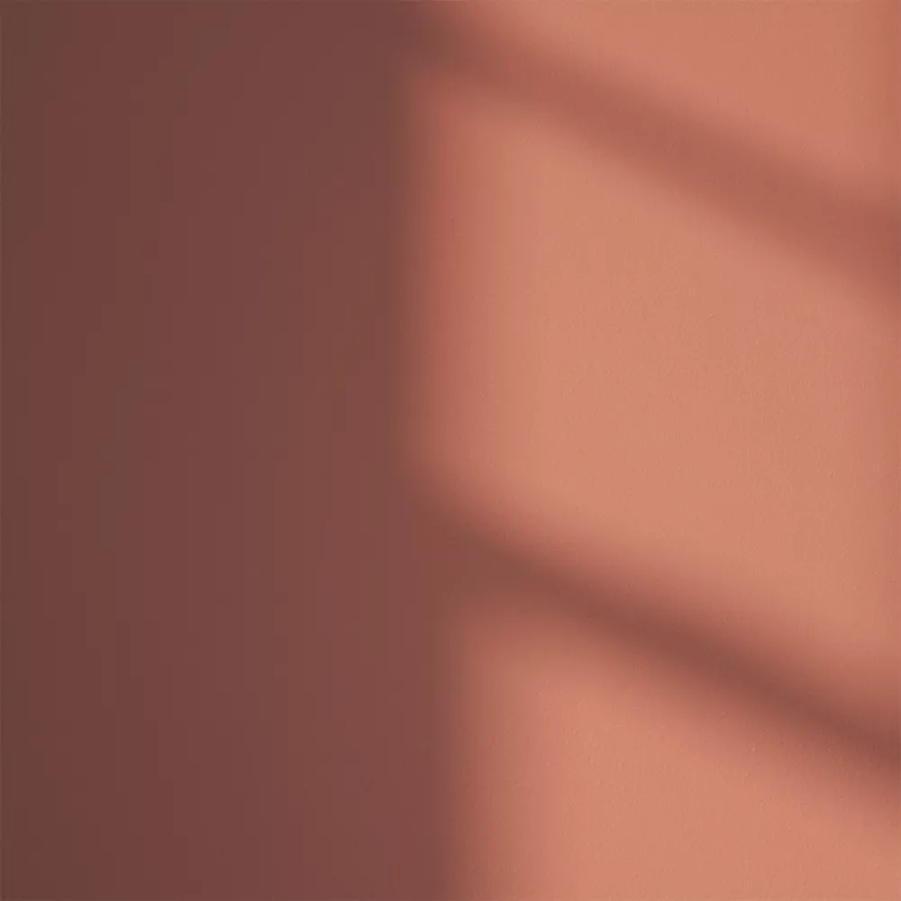 LickPro Eggshell Red 01 Emulsion Paint 2.5Ltr 6 LickPro Eggshell Red 01 Emulsion Paint 2.5Ltr - Image 4