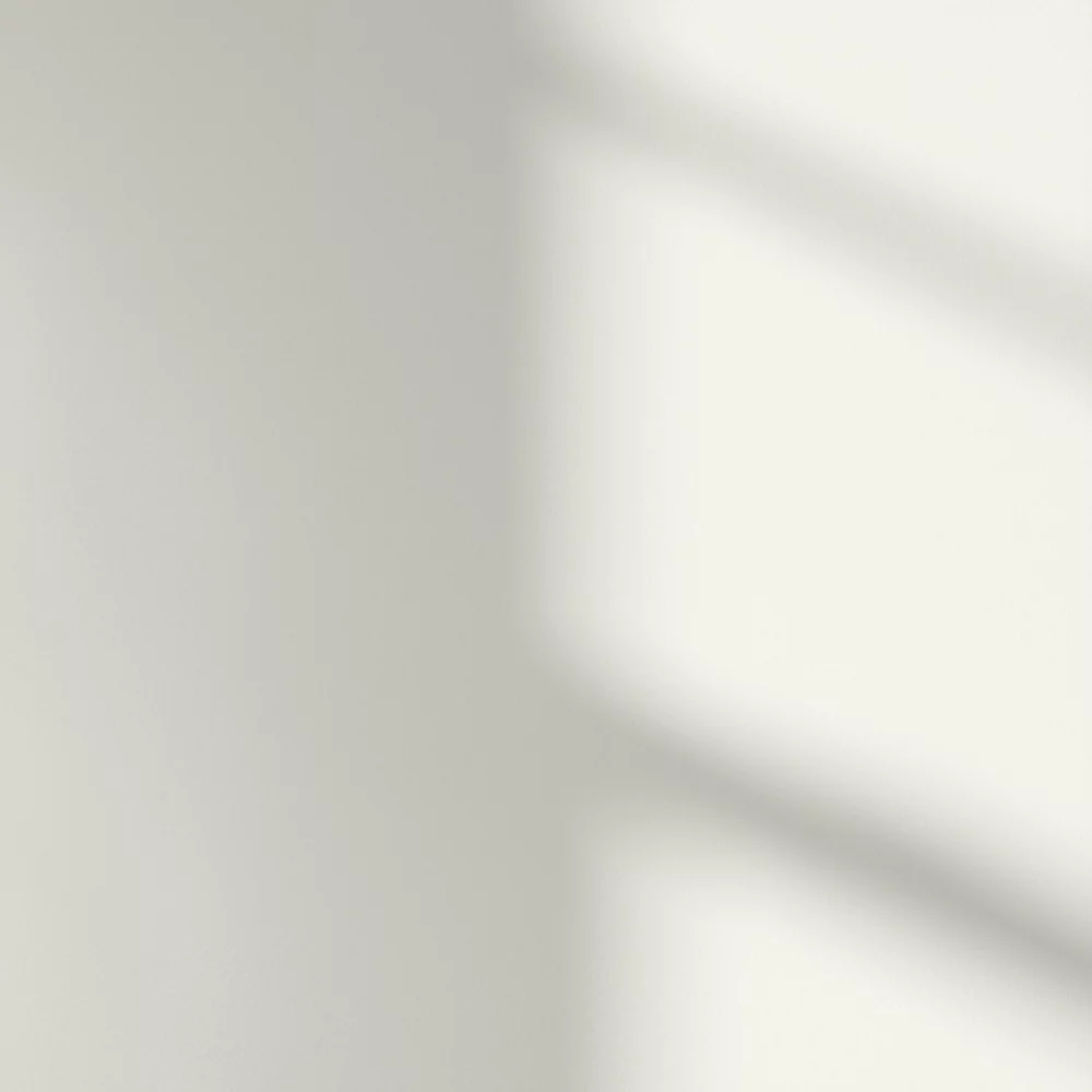 LickPro Eggshell Taupe 02 Emulsion Paint 5Ltr 6 LickPro Eggshell Taupe 02 Emulsion Paint 5Ltr - Image 4